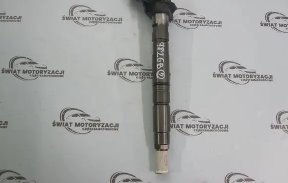 Audi A5 8T 8F Fuel injector 0445116023