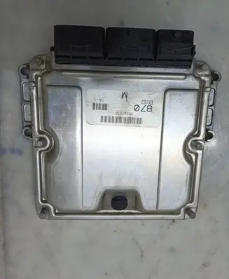 Mitsubishi Carisma Engine control unit/module 0281010437 8200049958
