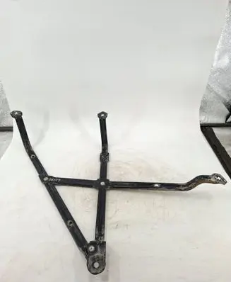 Citroen C4 I Picasso Fuel tank mounting bracket 