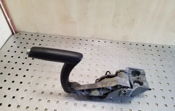 Audi A3 S3 A3 Sportback 8P Handbrake/parking brake lever assembly 8P0711303B