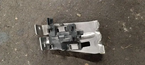 BMW X5 F15 Fuel tank mounting bracket 51487158401