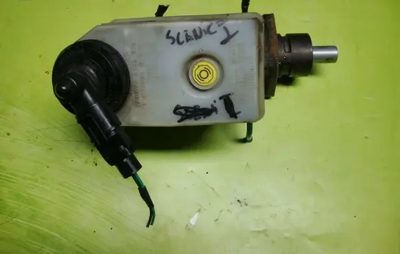 Renault Scenic I Master brake cylinder 7700828034