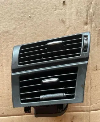 BMW X5 E70 Dashboard side air vent grill/cover trim 7161804 773201 01178000