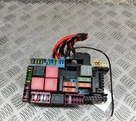 Mercedes-Benz C W205 Fuse module A2059068501