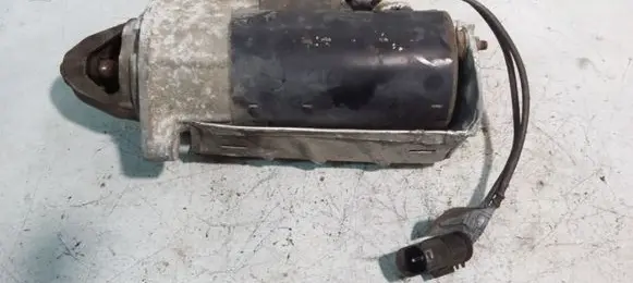 BMW 7 E38 Starter motor 1729981 0001110072