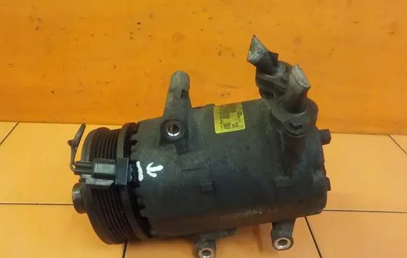 Land Rover Freelander 2 - LR2 Air conditioning (A/C) compressor (pump) 6G9119D629FD