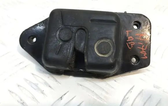 Jeep Grand Cherokee (WJ) Tailgate/trunk/boot lock/catch/latch C44060