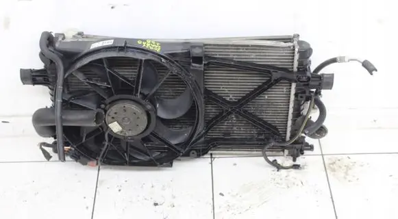 Opel Zafira B Radiator set 2005R