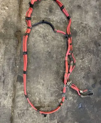 Positive cable (battery)