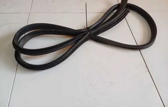 Ford S-MAX Rubber seal front coupe door 