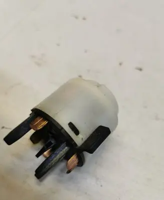 Audi A4 S4 B7 8E 8H Ignition lock contact 4B0905849