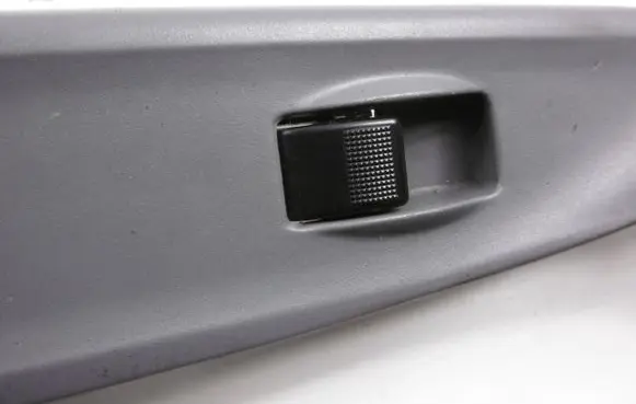 Mazda 6 Electric window control switch