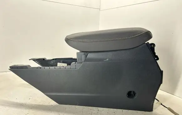 Subaru Outback (BT) Center console 92143AN02A 92114AN062