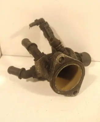 Thermostat/thermostat housing