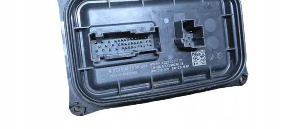 Mercedes-Benz S W223 Voltage converter/converter module 