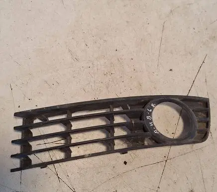 Audi A4 S4 B6 8E 8H Front bumper lower grill 8E0807681 010111840410