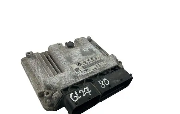 Volkswagen PASSAT B7 Engine control unit/module 03L907309AE 0281017946
