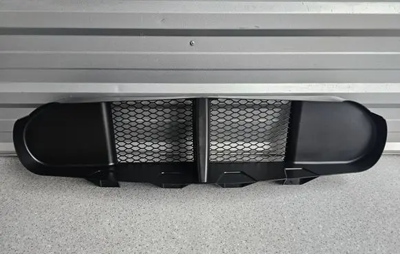 Maserati Grecale Intercooler air guide/duct channel 670157174
