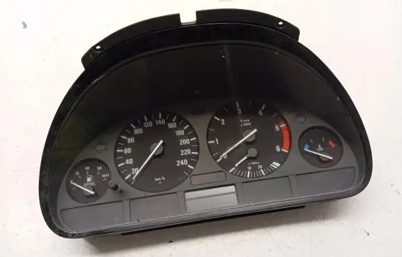 BMW 5 E34 Speedometer (instrument cluster) 62118375675 110008735
