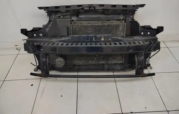 Hyundai i10 Radiator support slam panel 
