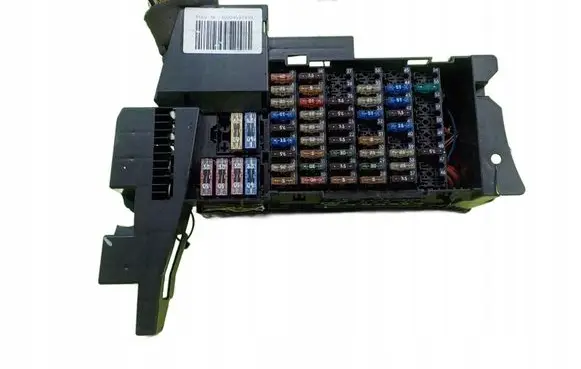 Mercedes-Benz B W245 Fuse box set A1695451640 TP228