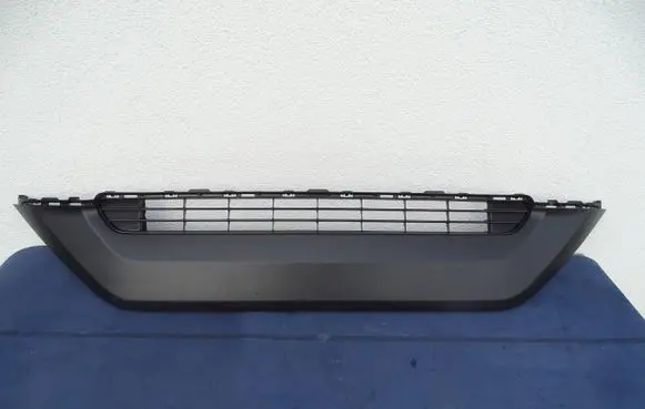 Toyota RAV 4 (XA50) Front bumper lower grill 531130R091