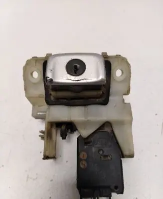 Citroen Xsara Tailgate exterior lock 15976