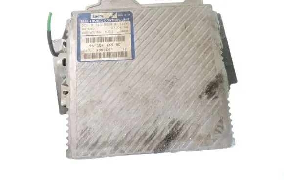Peugeot 406 Engine control unit/module 9630466980 XUDLC01