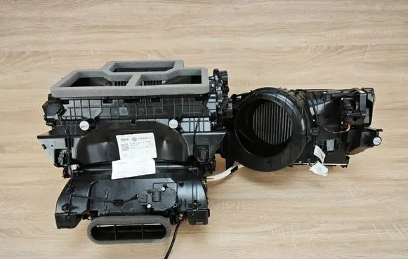 BMW X4 G02 Interior heater climate box assembly 7942072