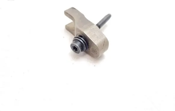 Volvo XC90 Fuel Injector clamp holder