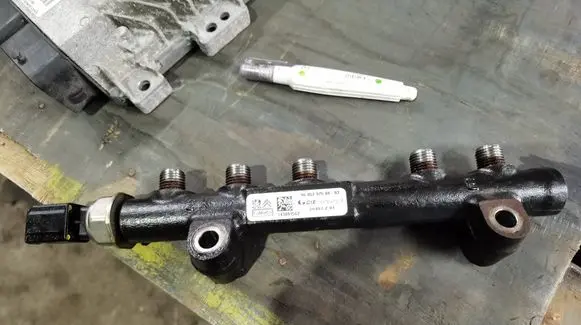 Citroen C4 Grand Picasso Fuel main line pipe 9685297580 28497Z01 143091562