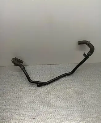 Volkswagen PASSAT CC Engine coolant pipe/hose 5N0121079F