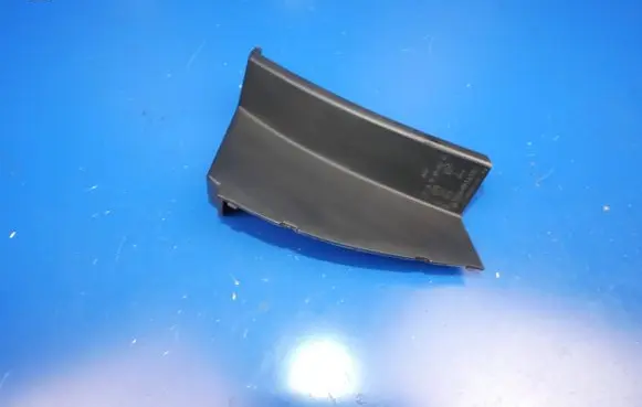 KIA Sportage Rear/tail light trim molding 92401D9
