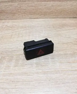 BMW 5 E39 Hazard light switch 8350947