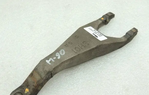 Mazda 6 Clutch release arm fork SH0116520 SH01-16-520