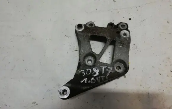 Citroen C4 I A/C compressor mount bracket V754891480