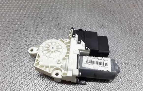 Seat Altea XL Rear door window regulator motor 5P0839461A