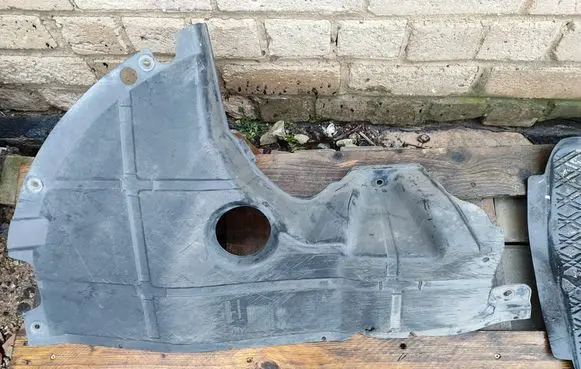 Fiat Ducato Engine splash shield/under tray 1357934080
