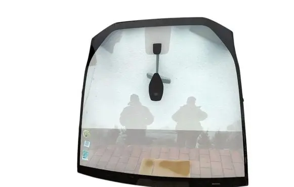 Citroen C4 Grand Picasso Front windscreen/windshield window brak