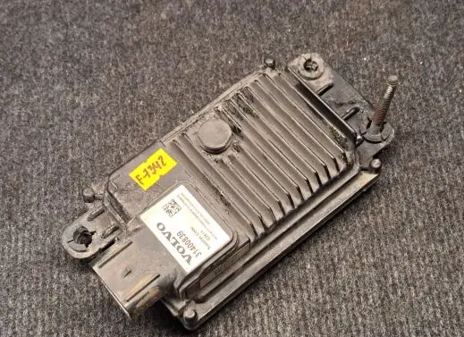 Volvo V70 Cruise control unit/module 31400839