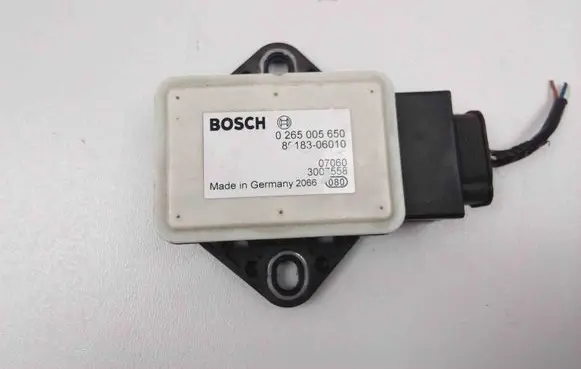 Toyota Auris 150 Acceleration sensor 8918306010 0265005650