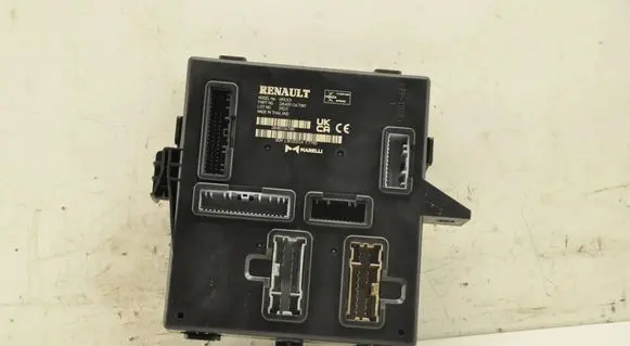 Dacia Sandero III Central body control module 284B10678R