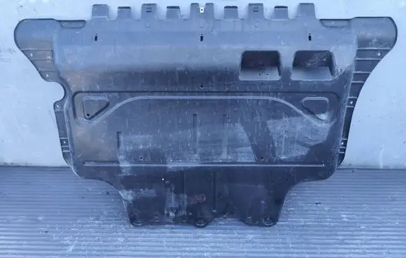 Audi Q3 F3 Engine splash shield/under tray 5QF825236 5QF825236A 5QF825236B