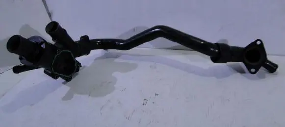 Ford C-MAX II Thermostat housing 