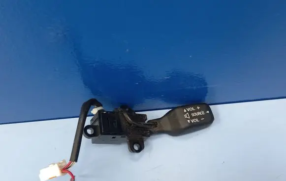 Mazda Premacy Multifunctional control switch/knob 0500T07