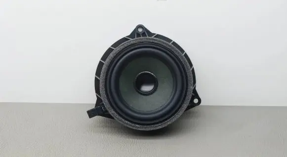 BMW X5 F15 Front door speaker 9286367
