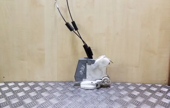 Honda Accord Front door lock