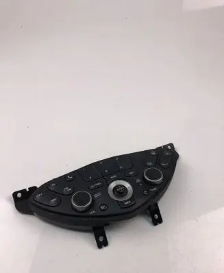 Nissan Primera Climate control unit 28395AV611