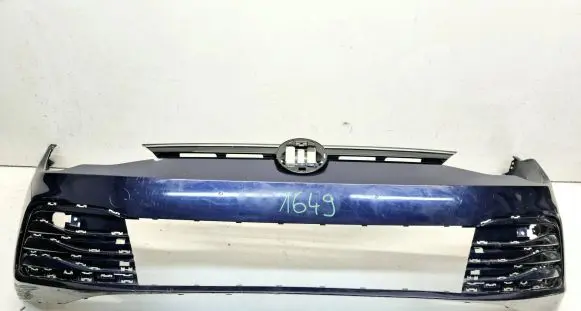 Volkswagen Golf VIII Front bumper 5h0807221