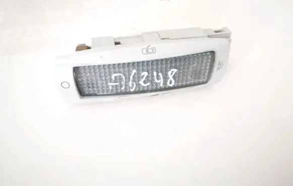 Volkswagen PASSAT B5 Other interior light 3b0947291